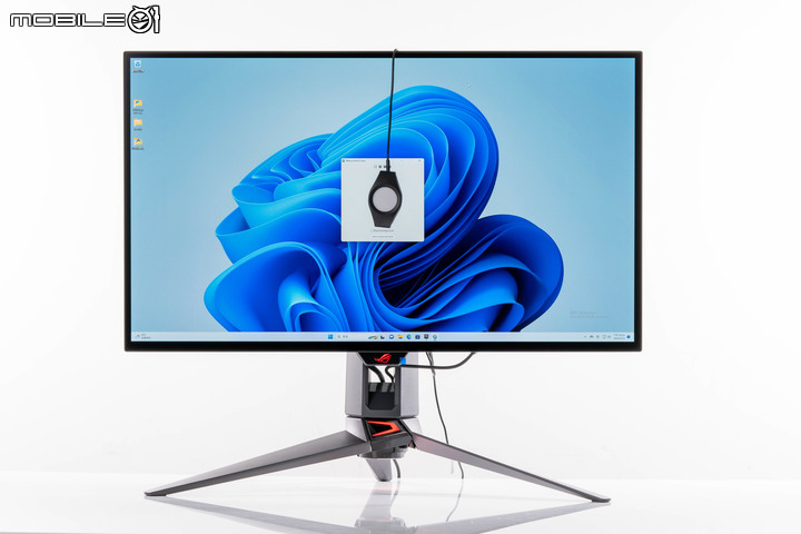 ROG SWIFT OLED PG27AQDM 電競螢幕開箱測試 高顯色快反應高對比帶來的遊戲畫面震撼