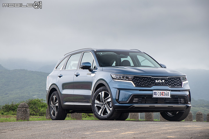 Kia Sorento 渦輪油電試駕|招牌大菜準備上桌!