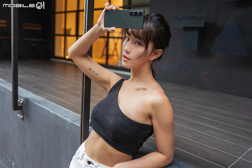 Sony Xperia 1 V初步體驗|變化存同求異、不走大底更有α味!