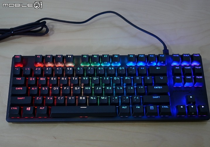 點我看大圖 HyperX Alloy Origins Core -PBT 紅軸 TKL 開箱