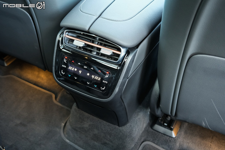Mercedes-EQ EQE 350 4MATIC SUV 葡萄牙試駕|更有魅力的主流級距,電力效能更為升級!