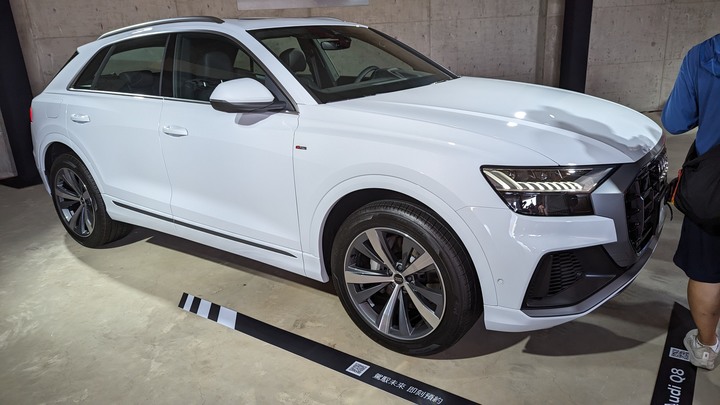 雙重感受一次滿足 - Audi Q系列暨 e-tron 越野駕馭體驗營