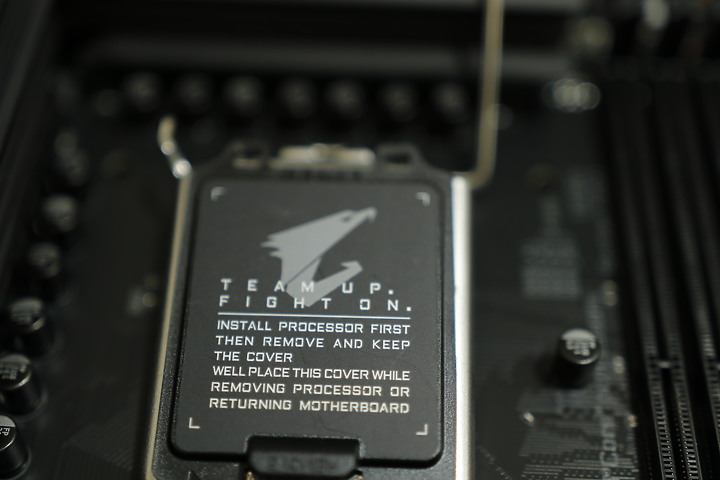 萬元內的誠意之作。由不可描述的 GIGABYTE 技嘉科技 帶來的 【Z790 AORUS ELITE AX】高品質主機板
