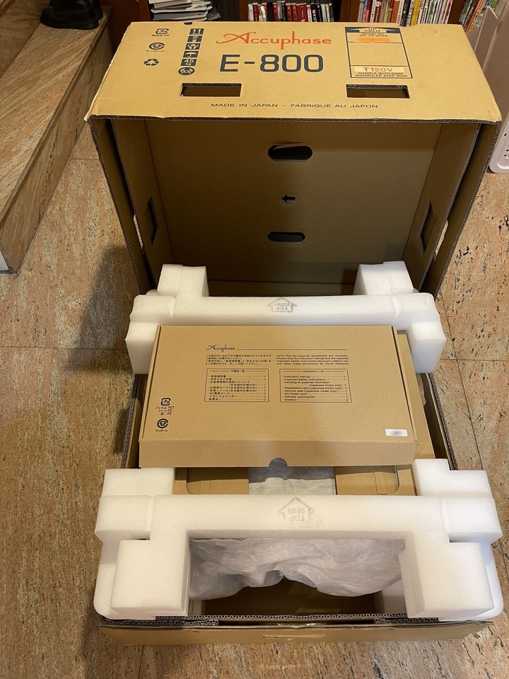 開箱燒友的Accuphase E800