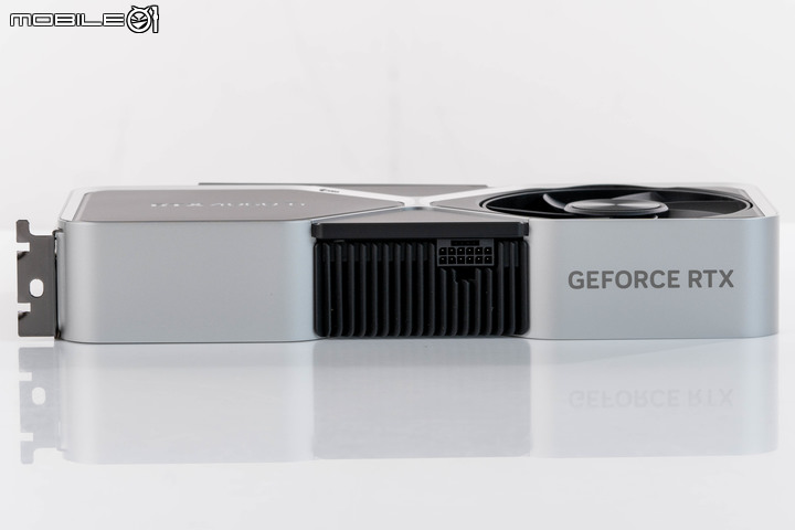 NVIDIA GeForce RTX 4060 Ti FE 創始版顯示卡開箱實測 以1080p效能導向的主流新兵