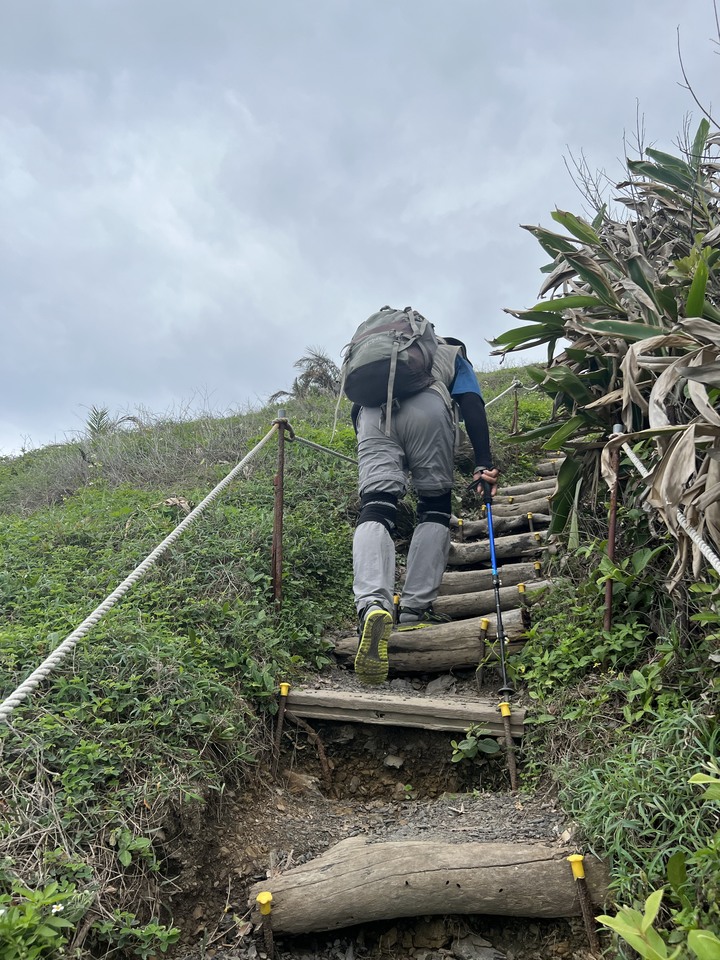 阿塱壹古道 (琅嶠卑南古道)