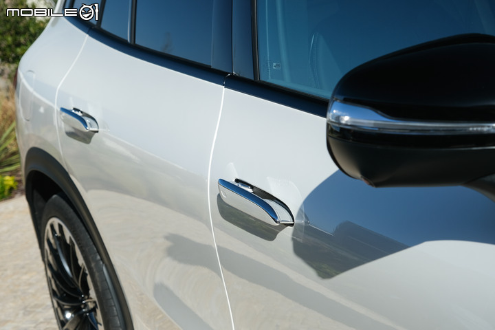 Mercedes-EQ EQE 350 4MATIC SUV 葡萄牙試駕|更有魅力的主流級距,電力效能更為升級!