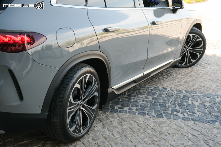 Mercedes-EQ EQE 350 4MATIC SUV 葡萄牙試駕|更有魅力的主流級距,電力效能更為升級!