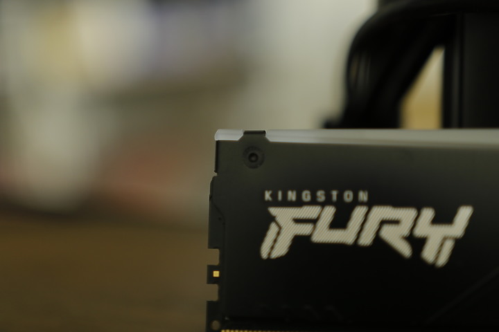 萬元內的誠意之作。由不可描述的 GIGABYTE 技嘉科技 帶來的 【Z790 AORUS ELITE AX】高品質主機板