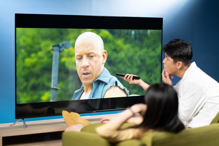 點我看大圖 全台灣最詳細完整評測 BenQ E-750 開箱 這不就來了?