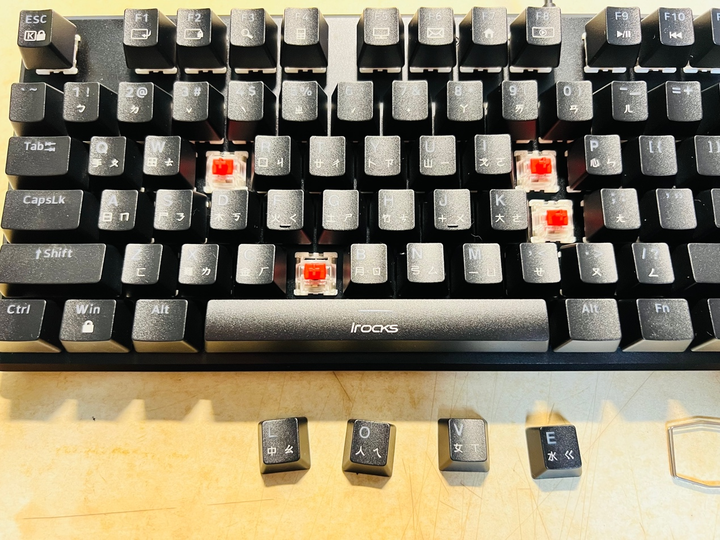 iRocks k74m 不專業開箱