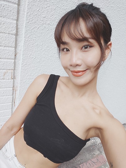 點我看大圖 Sony Xperia 1 V初步體驗|變化存同求異、不走大底更有α味!