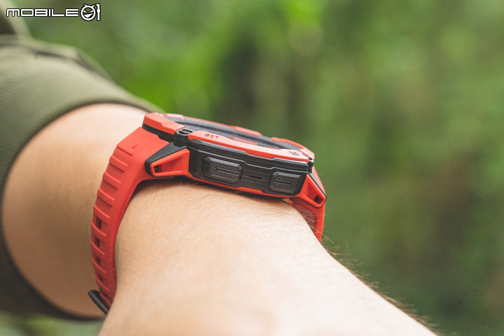 Garmin INSTINCT 2X Solar 本我系列錶款開箱｜首度導入LED手電筒、高CP值探險鉅作！