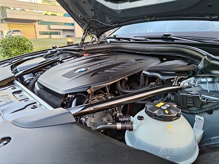 [五年養車分享-下集] 2018 BMW G30 530d-底盤動力升級