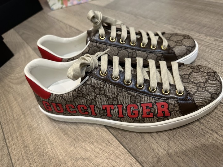 「開箱」GUCCI TIGER sneakers