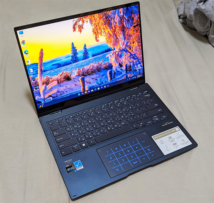 Zenbook Flip 14 OLED (UP3404VA)試用