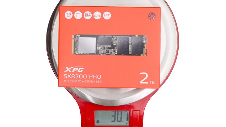 大容量、甜美價格與 PCIe Gen3 x4 的高效能！ADATA XPG SX8200 Pro 2TB 固態硬碟