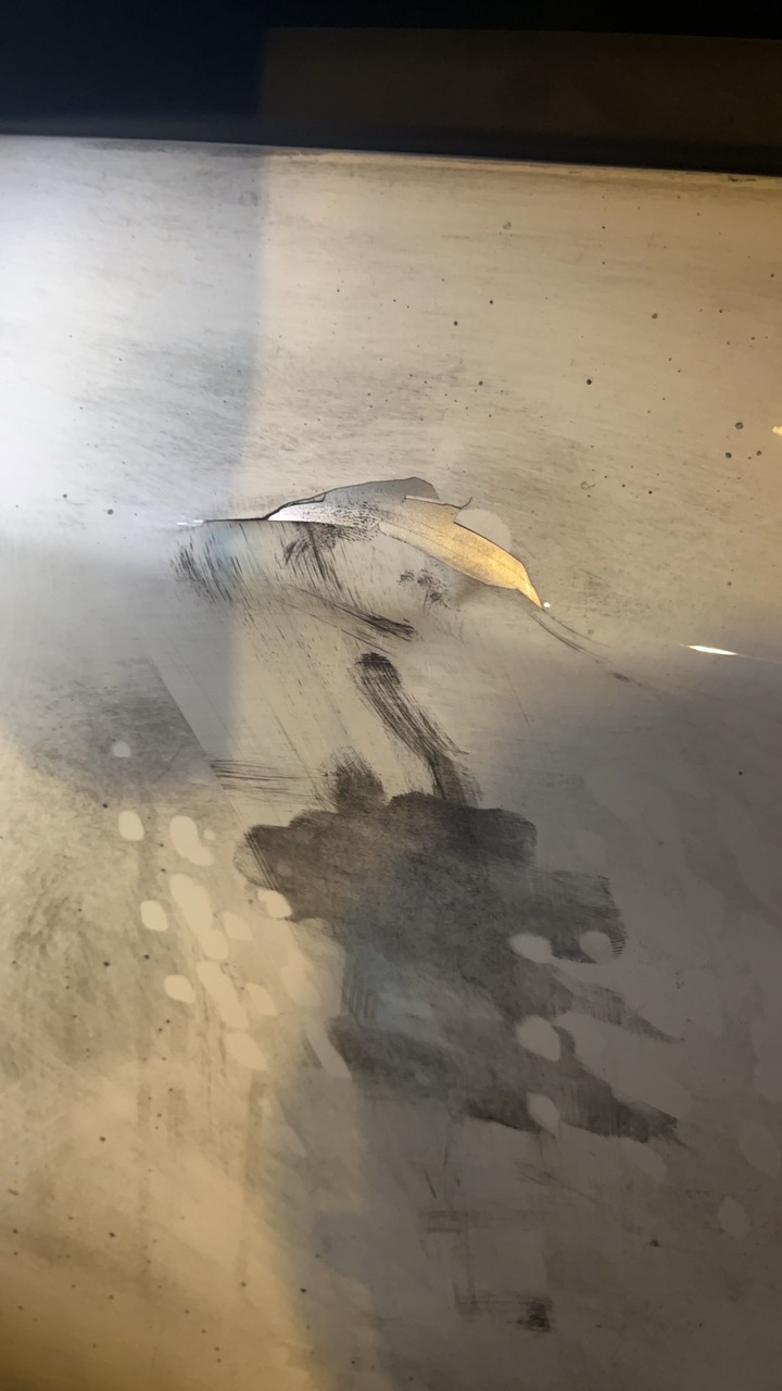 停車在路邊被破壞