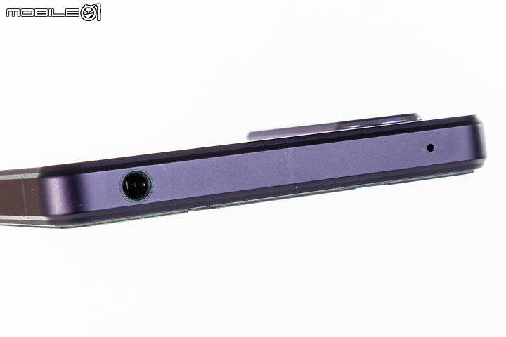 Sony Xperia 1 V初步體驗｜變化存同求異、不走大底更有α味！
