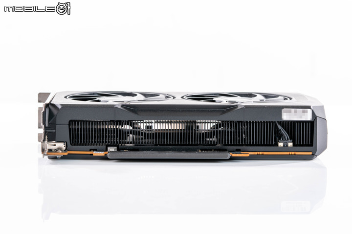 AMD Radeon RX 7600 顯示卡開箱實測 以更親民價格殺入市場的 1080p 新顯卡