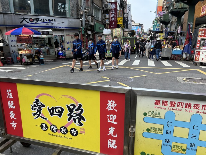 沒有雨的基隆(嶼)登島健行記