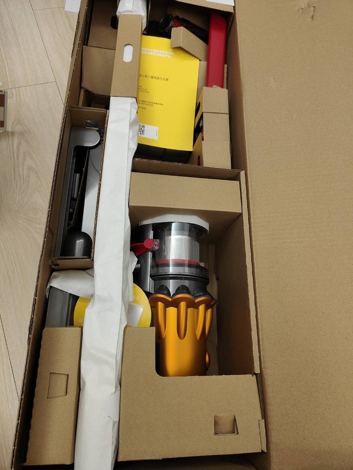 (不專業開箱)DYSON V12 nautic