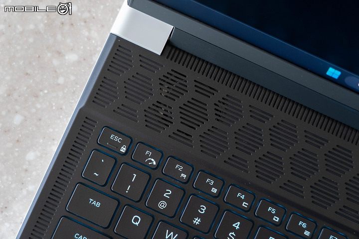 Alienware X14 R2 電競筆電體驗｜極致纖薄與科幻設計的交會！