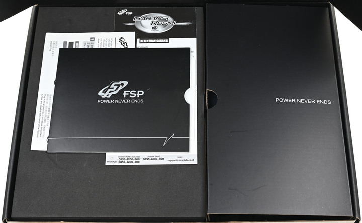 點我看大圖 FSP Hydro Ti PRO 1000W ATX3.0 PCIE5.0鈦金全模組化電源開箱