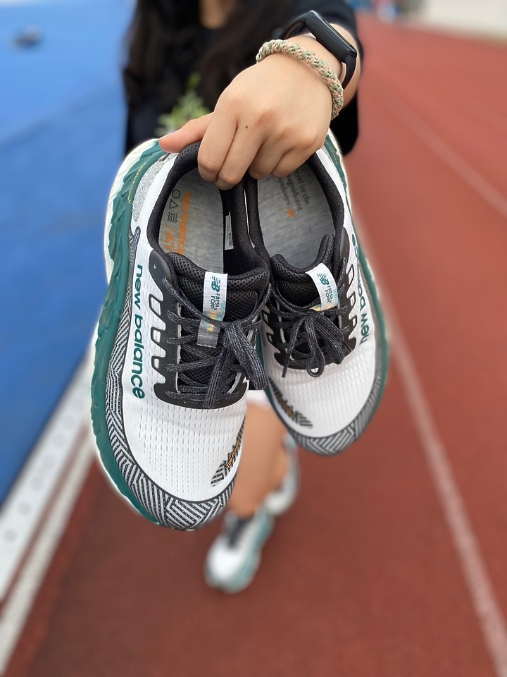 點我看大圖 微開箱|New Balance Fresh Foam X More Trail v3 越野鞋