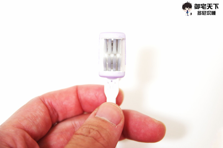 開箱｜HEISR 三面電動牙刷 - 告別刷牙死角，一次刷牙齒三面新體驗！
