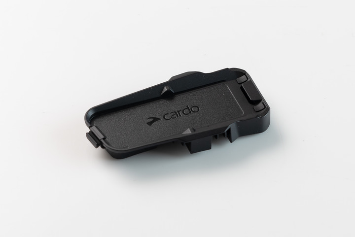 Cardo Packtalk Custom 開箱｜首款訂閱制藍牙耳機登場！是商業陰謀還是更划算的選擇？