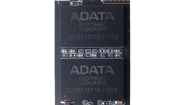 大容量、甜美價格與 PCIe Gen3 x4 的高效能！ADATA XPG SX8200 Pro 2TB 固態硬碟