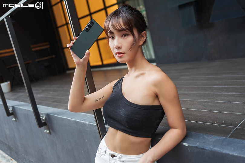 Sony Xperia 1 V初步體驗|變化存同求異、不走大底更有α味!