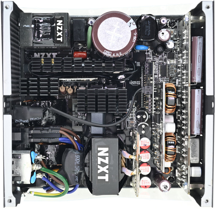 點我看大圖 NZXT C1200 GOLD 1200W金牌全模組化電源開箱