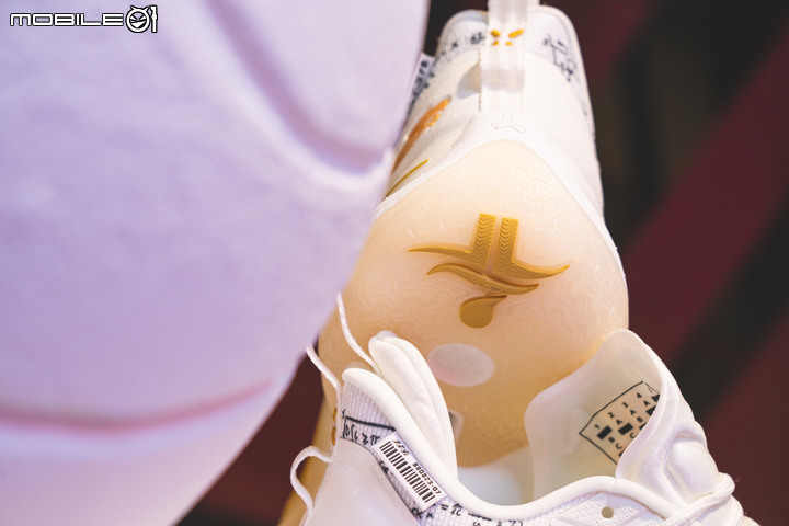 【採訪】球鞋上有數學公式！特步XTEP JLIN3限定配色「學霸」發表！