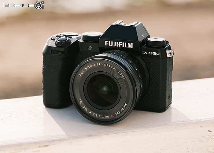 Fujifilm X-S20 更穩且更快|帶來 7 級防手震 / 6.2K 30p 錄影 / 750 張續航力