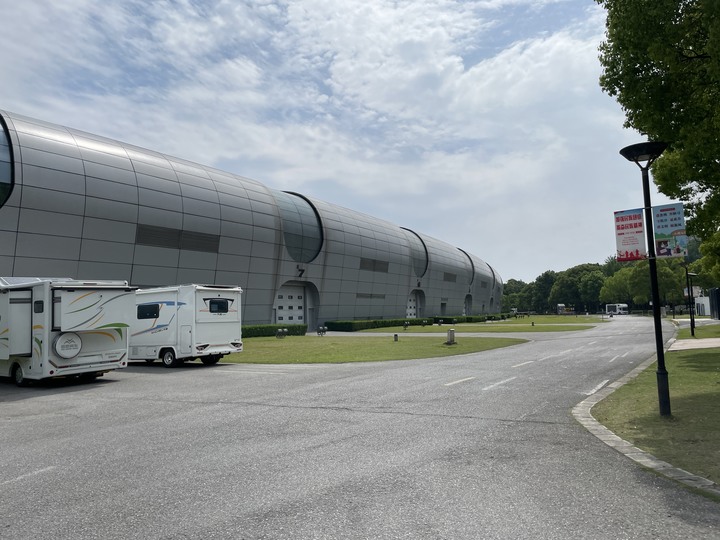 參觀上海國際房車旅遊博覽會 (露營車)