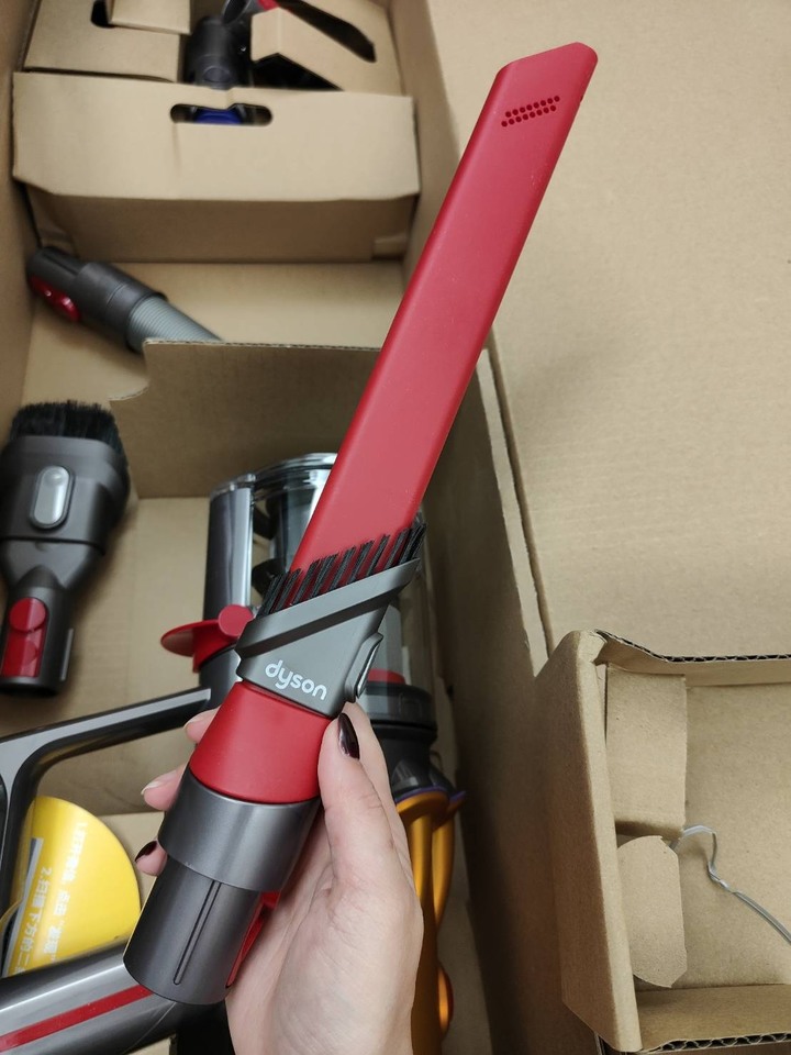 (不專業開箱)DYSON V12 nautic