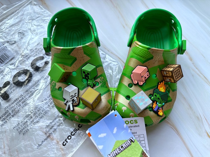 【開箱】Crocs Minecraft 麥塊我的世界童鞋