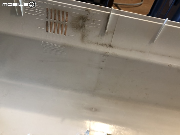 點我看大圖 三菱除濕機 MJ-E175AF-TW DIY 保養(圖多慎入)