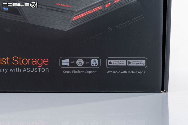 ASUSTOR FLASHSTOR 12 Pro FS6712X NAS 開箱實測 10G 網路搭配全 SSD 配置提供高速存取快感