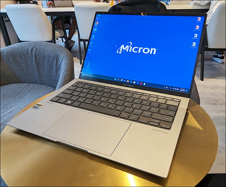 [入手紀錄] ASUS UX5304VA三創賞機、開箱