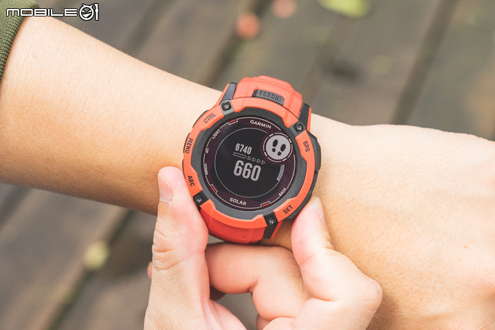 Garmin INSTINCT 2X Solar 本我系列錶款開箱｜首度導入LED手電筒、高CP值探險鉅作！