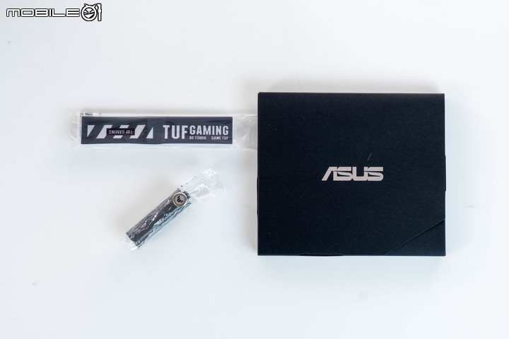 華碩 TUF GeForce RTX 4060 Ti O8G GAMING 顯示卡開箱實測 小顯卡裝大風扇真的有幫助?
