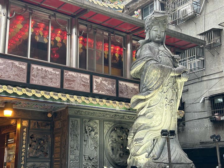 沒有雨的基隆(嶼)登島健行記