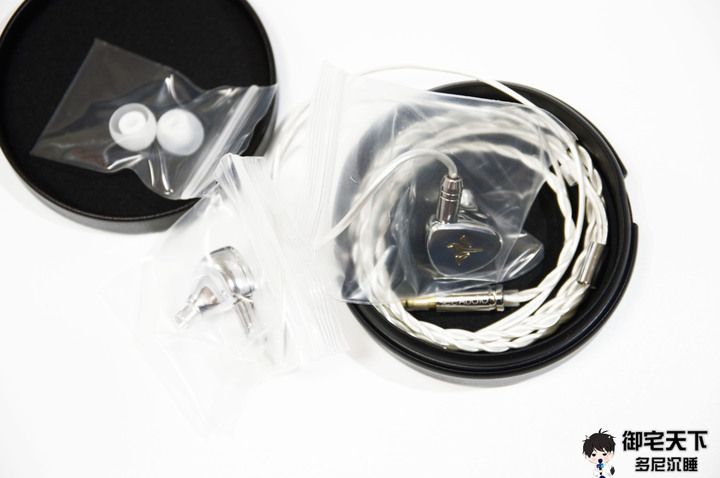 開箱｜SeeAudio YUME II 入耳式耳機 - 圈鐵混合三單元，質感與音質全新詮釋！