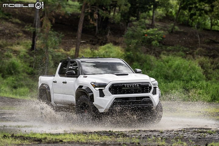 【海外新訊】Toyota大改款Tacoma登場,具備豐富車型等級、首度加入i-Force Max渦輪油電動力!