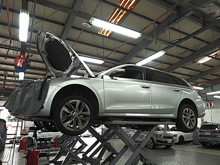 ŠKODA OCTAVIA COMBI 1.0TSI e-TEC 30,000km 保養紀錄