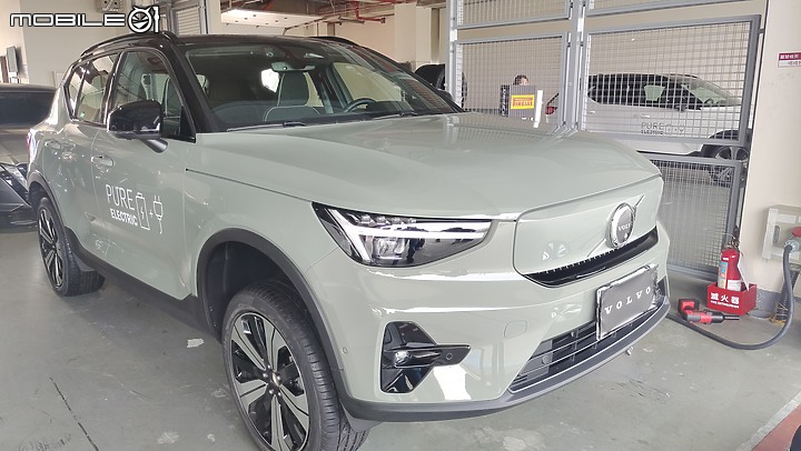 點我看大圖 【體驗心得分享】VOLVO XC40 Recharge Twin Motor 麗寶國際賽車場體驗