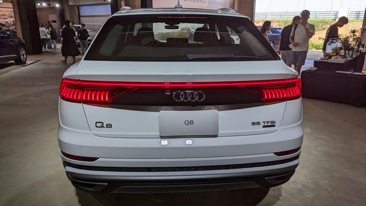 雙重感受一次滿足 - Audi Q系列暨 e-tron 越野駕馭體驗營